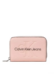 Calvin Klein Dámska peňaženka Sculpted Med Zip