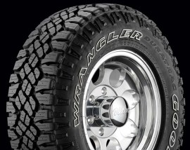 Goodyear Wrangler Duratrac 285/75 R16 126P