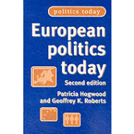 European Politics Today - cena, porovnanie