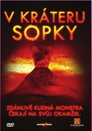 V kráteru sopky