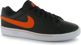 Nike Court Majestic