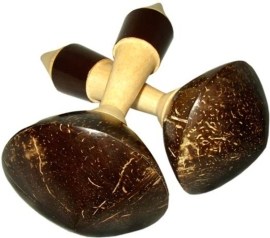 Terre Maracas Coconut Pair