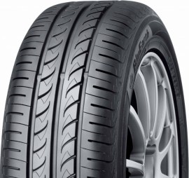 Yokohama AE01 205/55 R16 91V