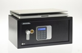 Yale Guest Safe Laptop