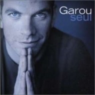 Garou - Seul - cena, porovnanie