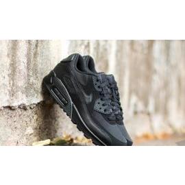 Nike Air Max 90 Essential