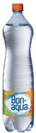 Coca Cola Bonaqua Červený pomaranč, pomarančová sýtená pramenitá voda, 1.5l