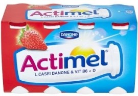 Danone Actimel Jogurtové mlieko s vitamínmi B6 a D - jahodové 8x100g