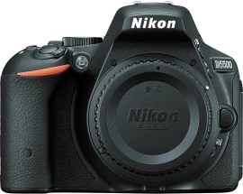 Nikon D5500 + 35mm AF-S