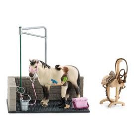 Schleich 42104 Umývací kút pre kone s príslušenstvom