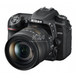 Nikon D7500 + 16-80 AF-S DX VR