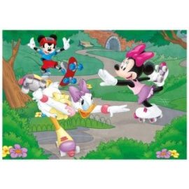 Dino Minnie sportuje XL 100