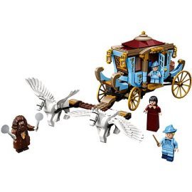 Lego Harry Potter 75958 Kočár z Krásnohůlek: Příjezd do Bradavic
