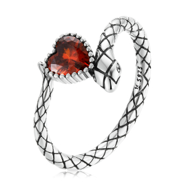Lindas jewelry Strieborný prsteň Hadie Srdce IPR113