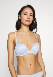 Calvin Klein QF4083E