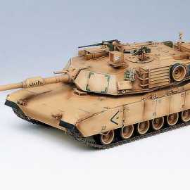 Academy Games Model Kit tank 13202 - M1A1 ABRAMS "IRAQ 2003" (1:35)