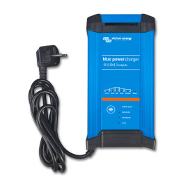 Victron Energy BlueSmart 12V/30A IP22