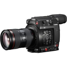 Canon EOS C200 + EF 24-105 f/4 L IS ll USM