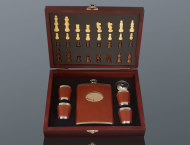 Ploskačka 240ml v darčekovej kazete Chess III - cena, porovnanie