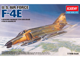 Academy Games McDonnell F-4E 1:144