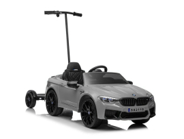 Lean Toys BMW M5 s platformou