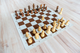 Šachová súprava francúzky agát hnedý