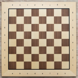 Drevená šachovnica klasik