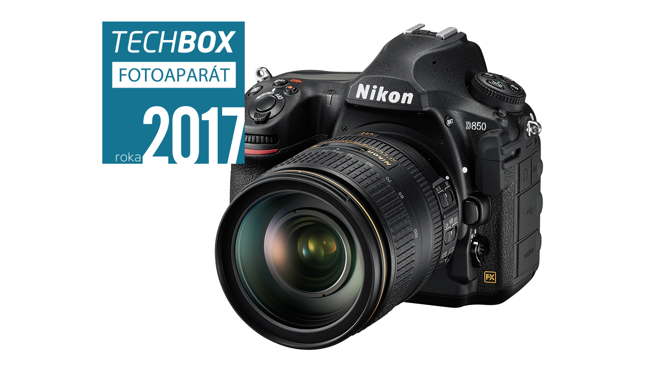 TECHBOX FOTOAPARAT roka 2017.jpg